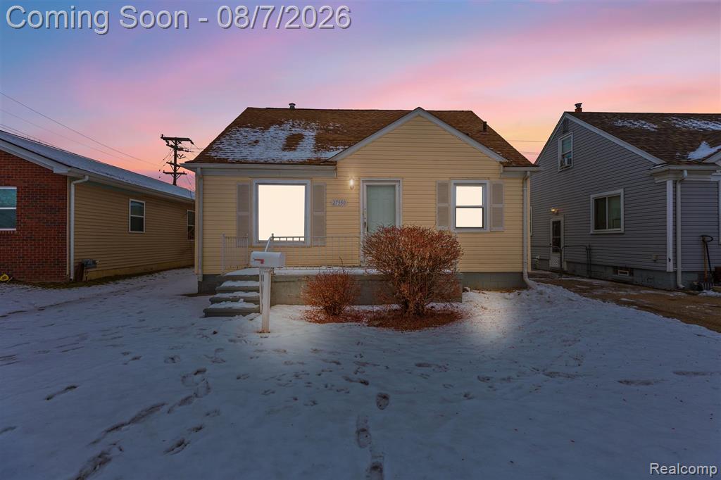 27550 Garfield Street — photo