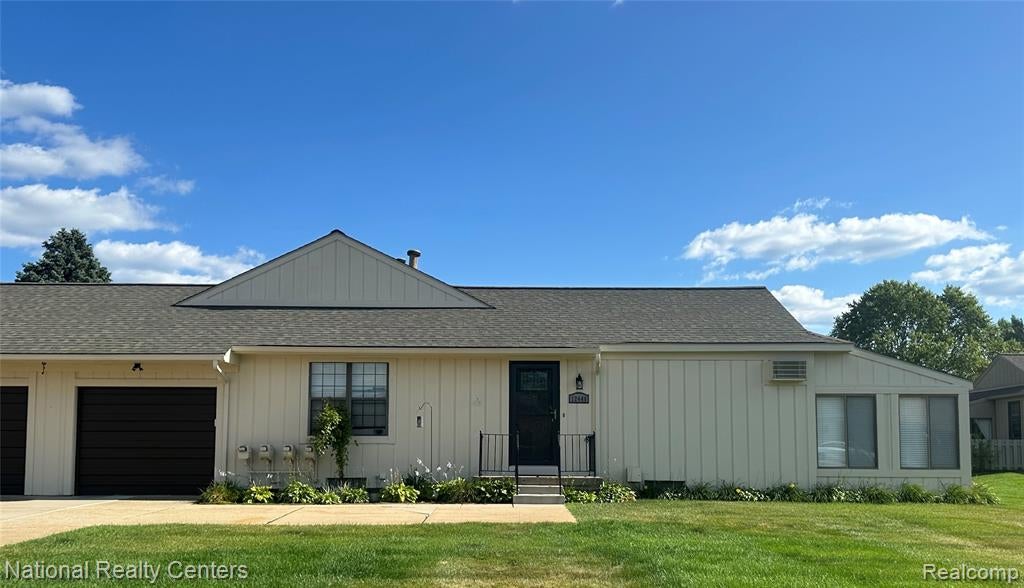 12440 Cambridge Boulevard 4 — photo