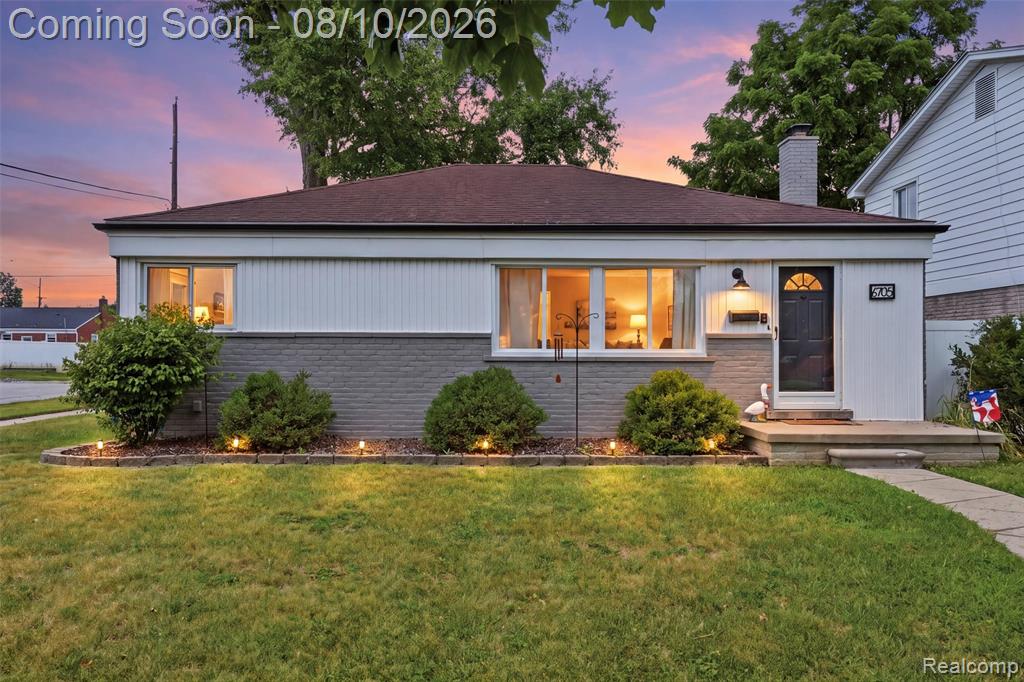 6705 Whitby Street — photo