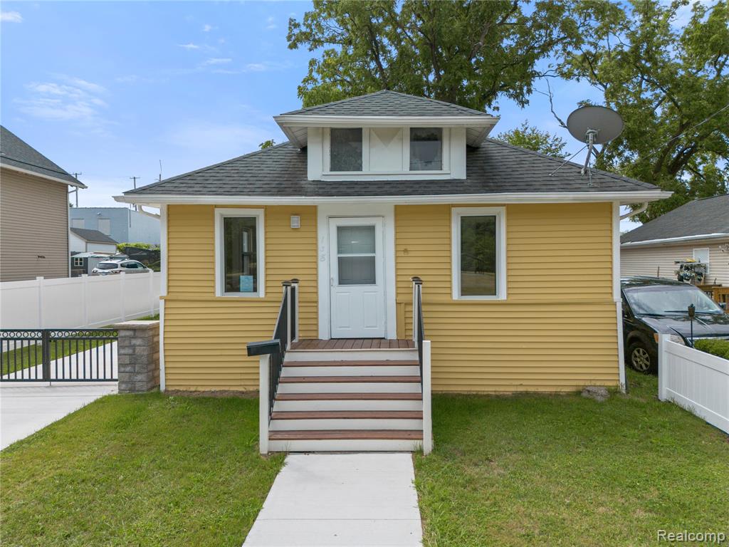 138 Mechanic Street — photo