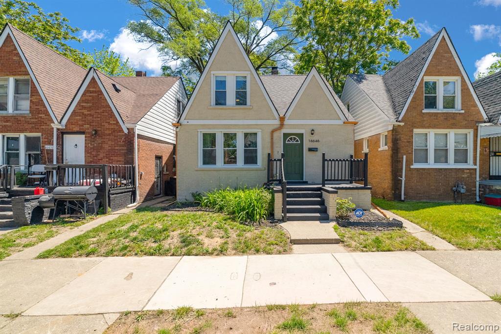 16646 Turner Street — photo