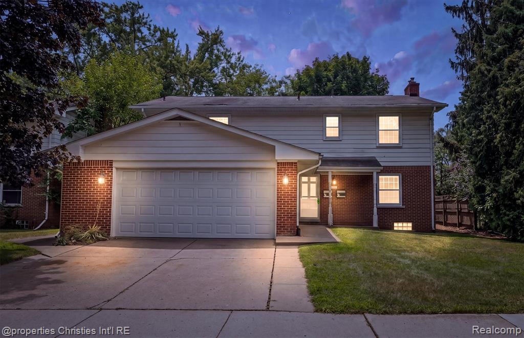 215 Woodsboro Drive — photo