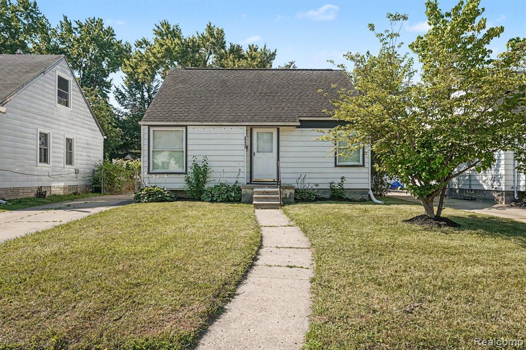 24435 Colgate Street — photo