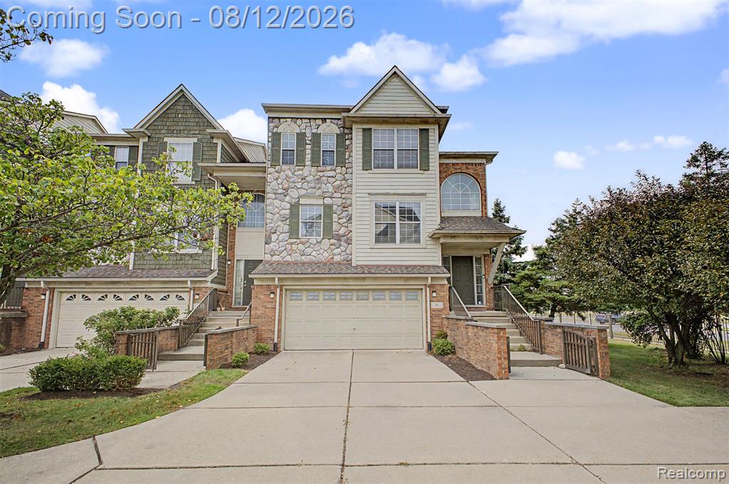 9 Lyons Court — photo