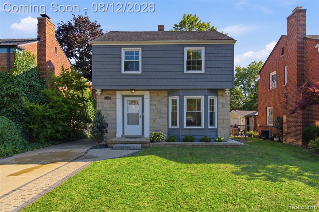2073 Van Antwerp Street — photo