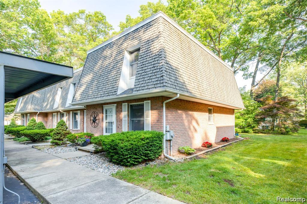 3969 Butternut Court 4 — photo