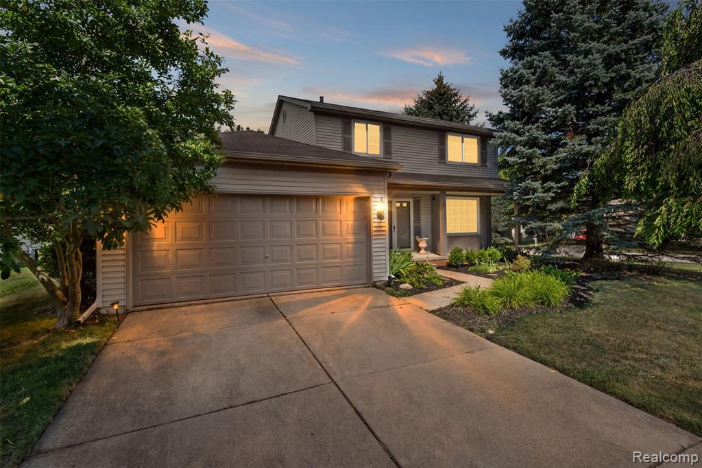 100 Dalton Drive — photo