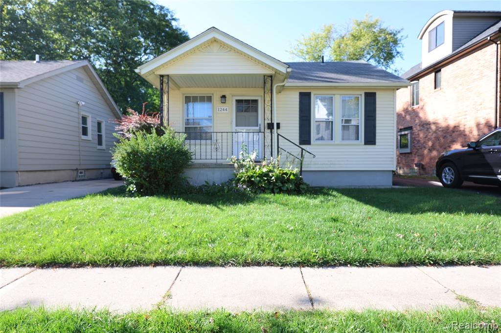 1244 Holland Street — photo