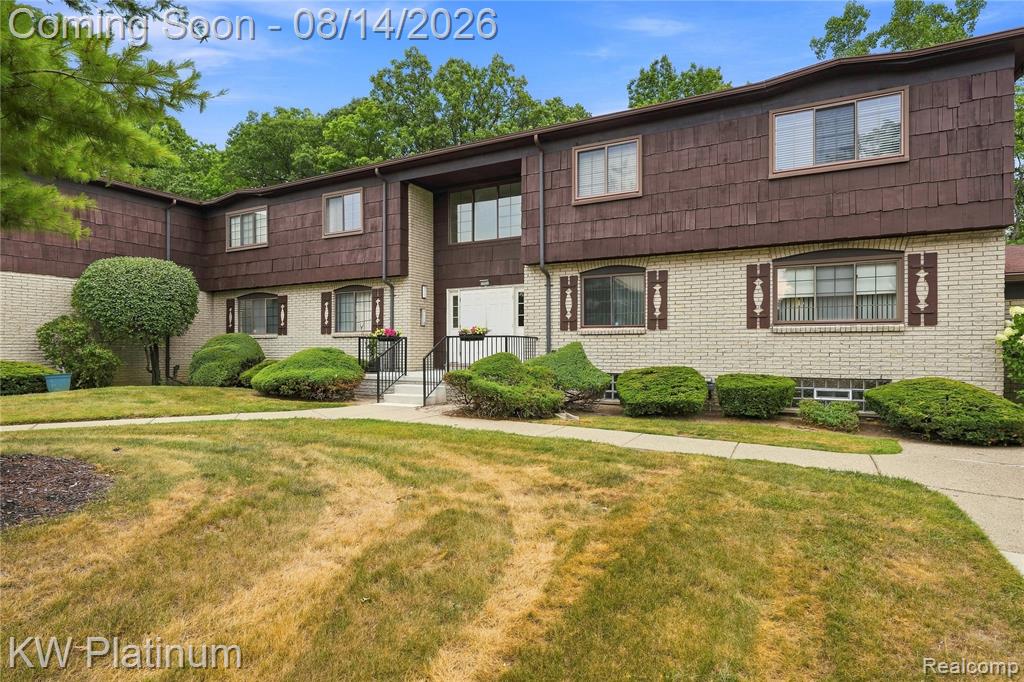29990 Wildbrook Dr, 203 — photo