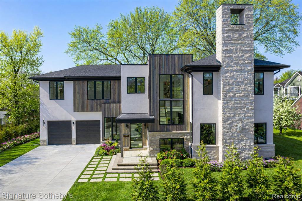 1094 Lincoln Court — photo