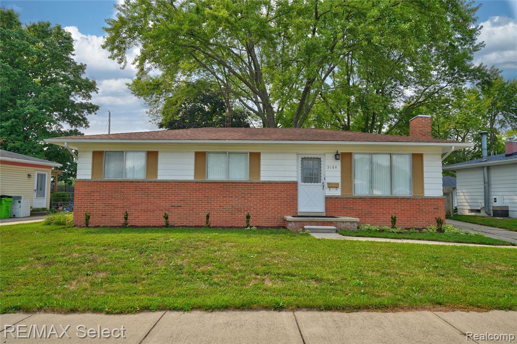 5184 Worchester Drive — photo