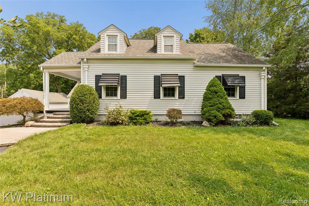 44156 Elizabeth Road — photo