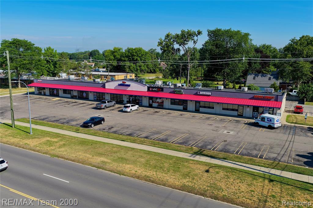 28416 5 Mile Road — photo