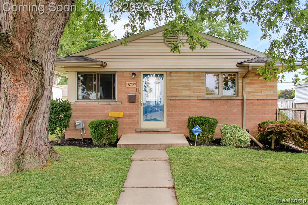 18727 Marquette Street — photo