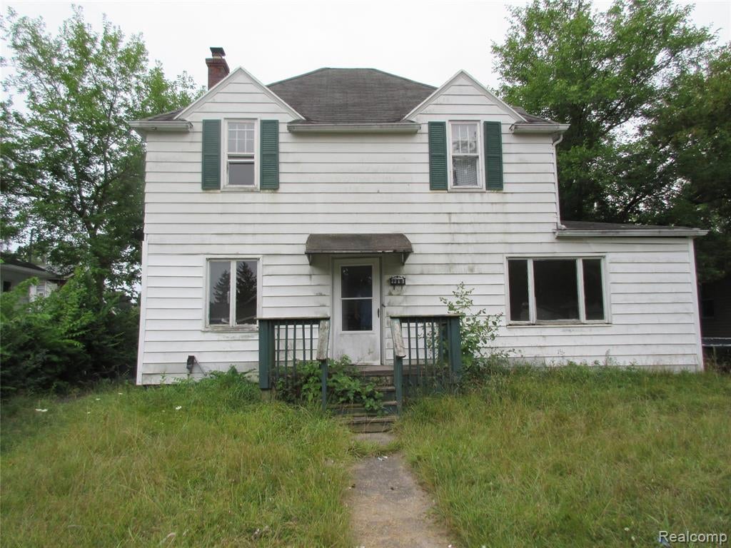 2217 Raskob Street — photo