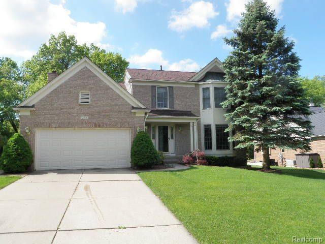 3743 Rolling Hills Road — photo