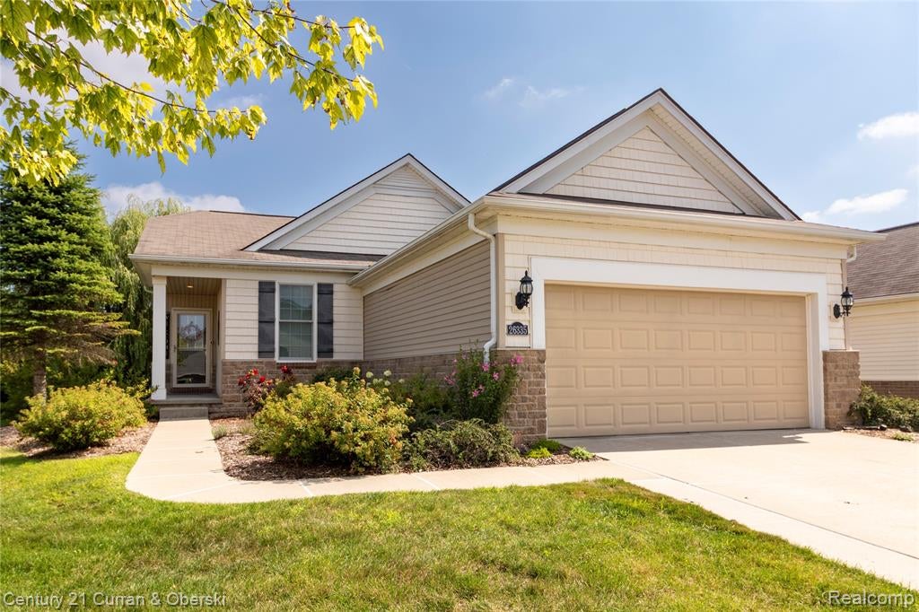 26335 Rock Lake Court — photo