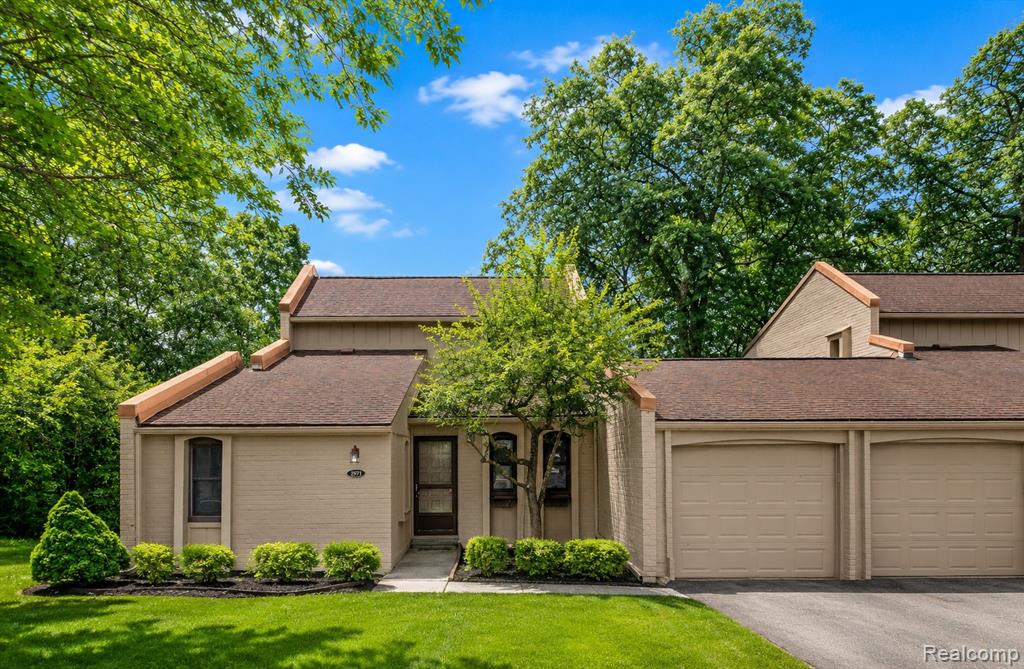 2971 Moon Lake Drive — photo