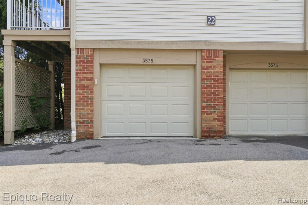 3575 Tremonte Circle, Rochester, MI 48306 — photo 2