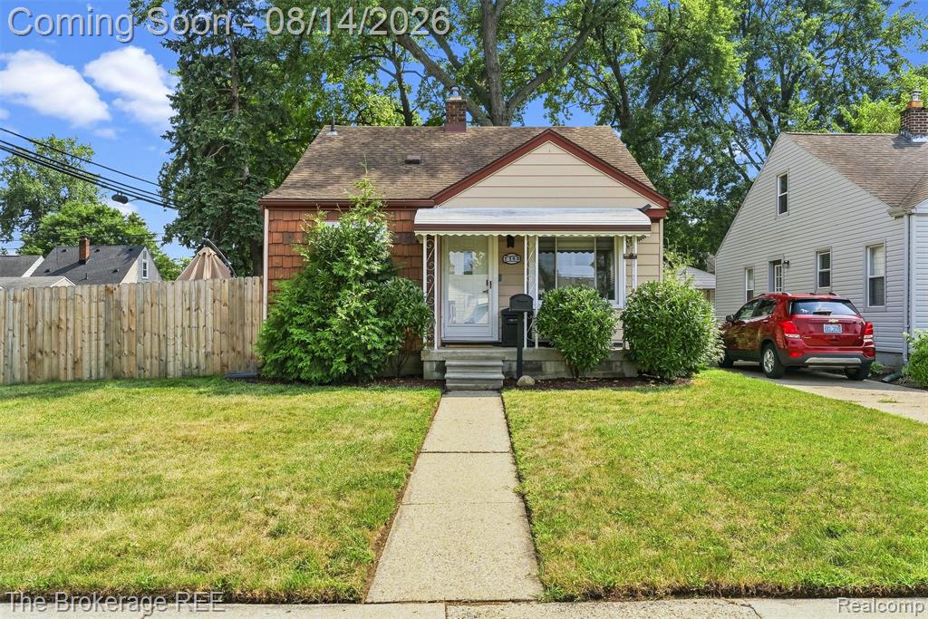 2190 Mapledale Street — photo