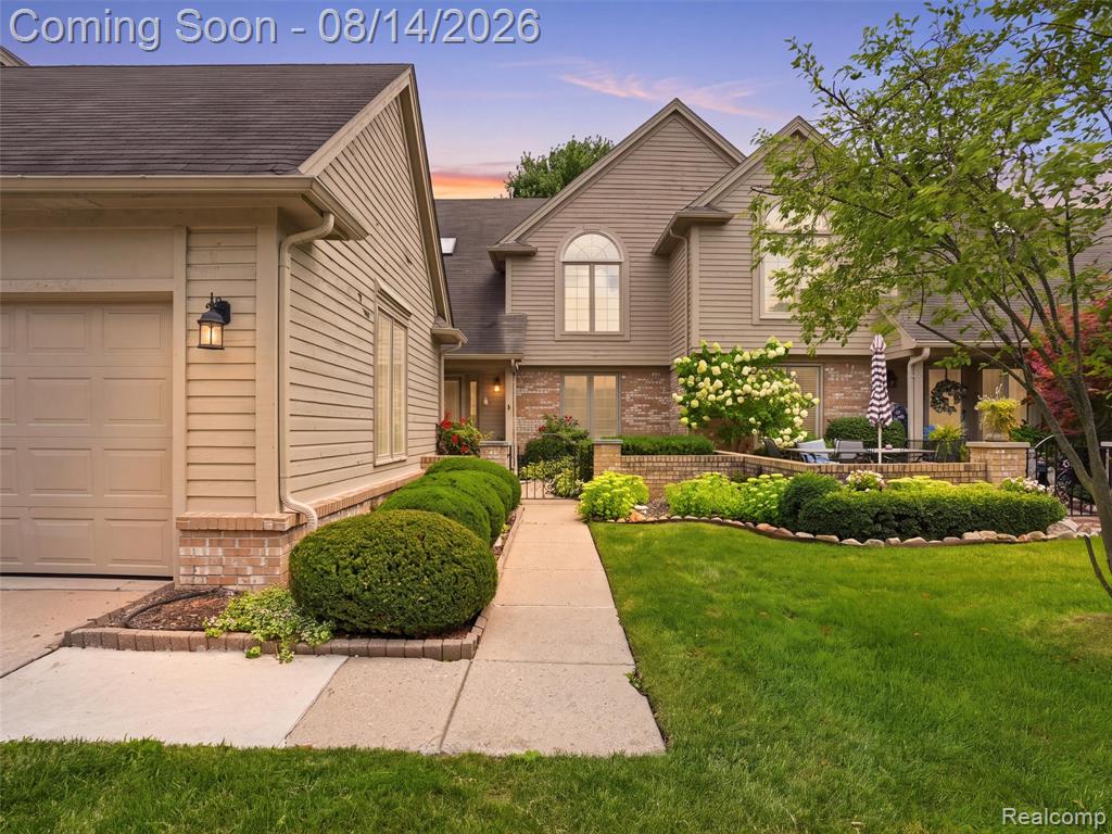 16905 Coral Lane — photo