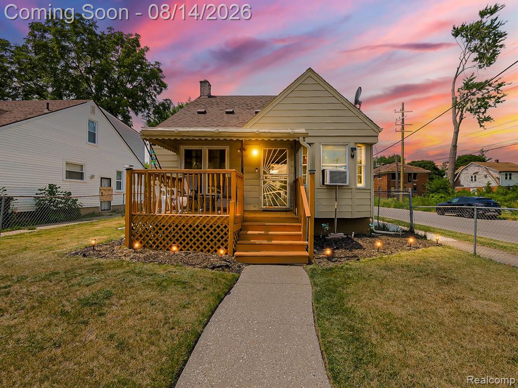 12877 Ardmore Street — photo