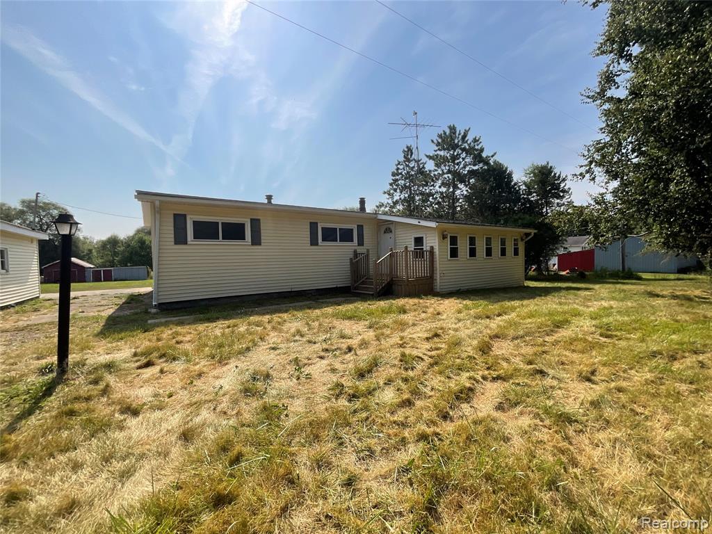 10119 Godfrey Road — photo