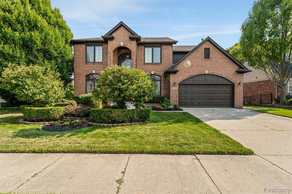22344 Woodlake Drive — photo