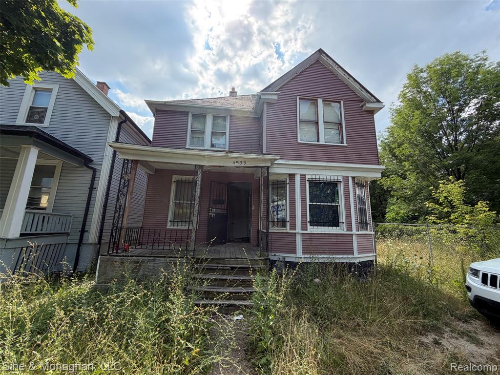 4539 McClellan Street — photo