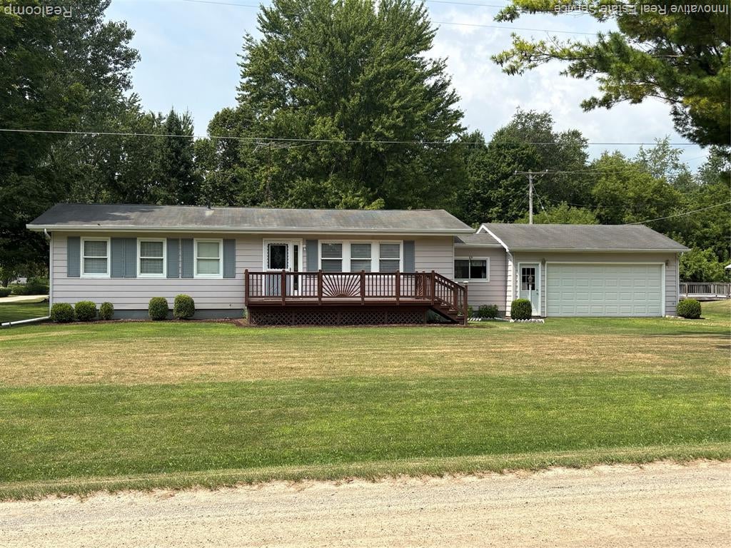 4360 Calkins Road — photo