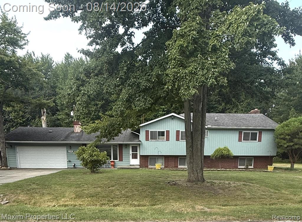 2595 Evergreen Lane — photo