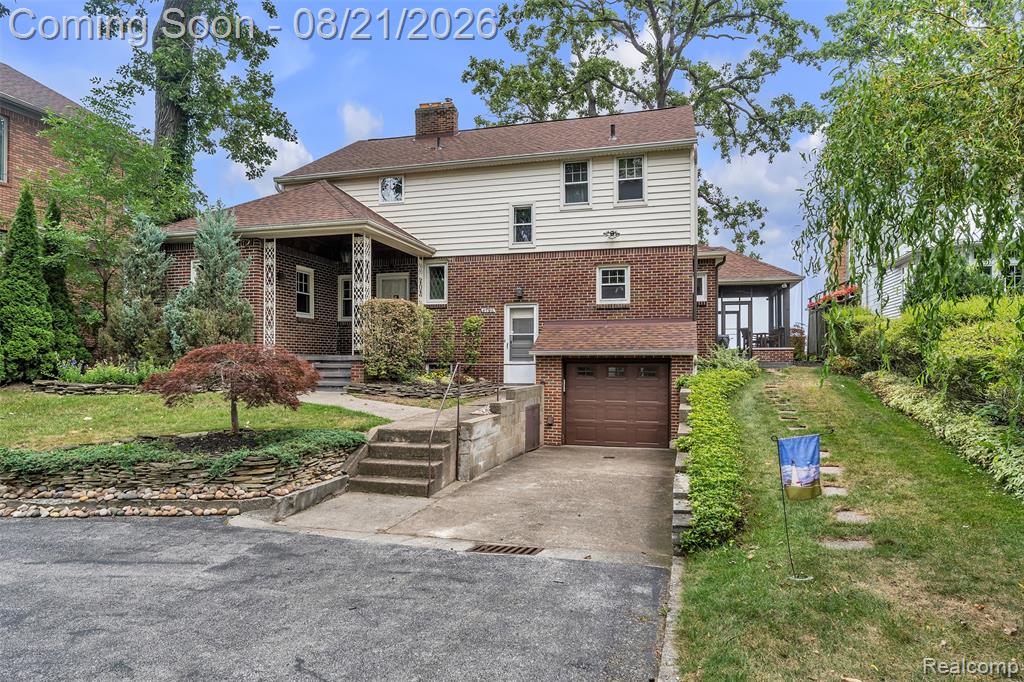 4796 Lakeshore Road — photo