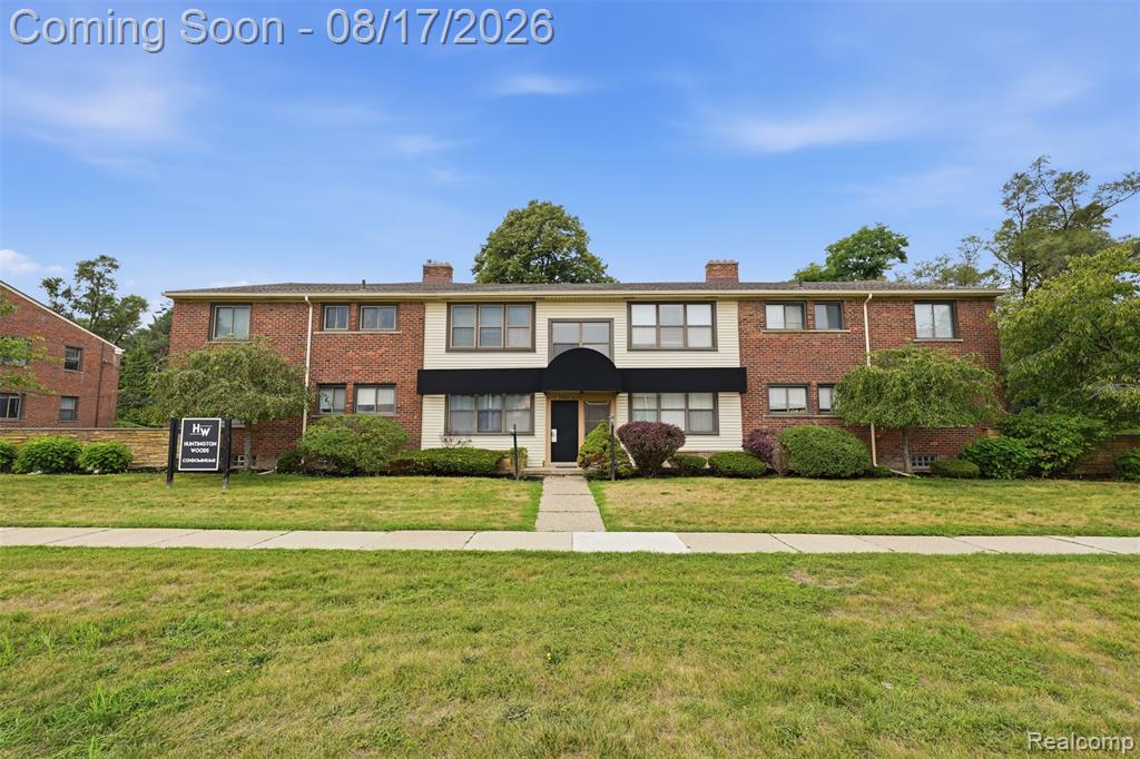 25863 Woodward Avenue 103 — photo
