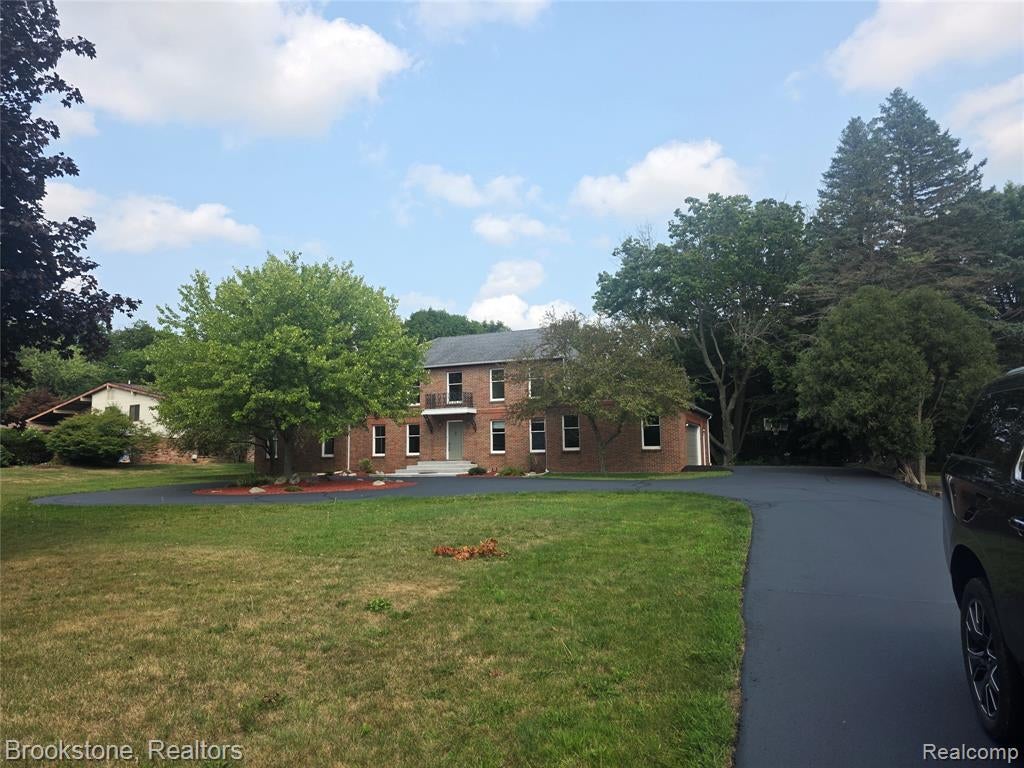 1210 Springborrow Drive — photo