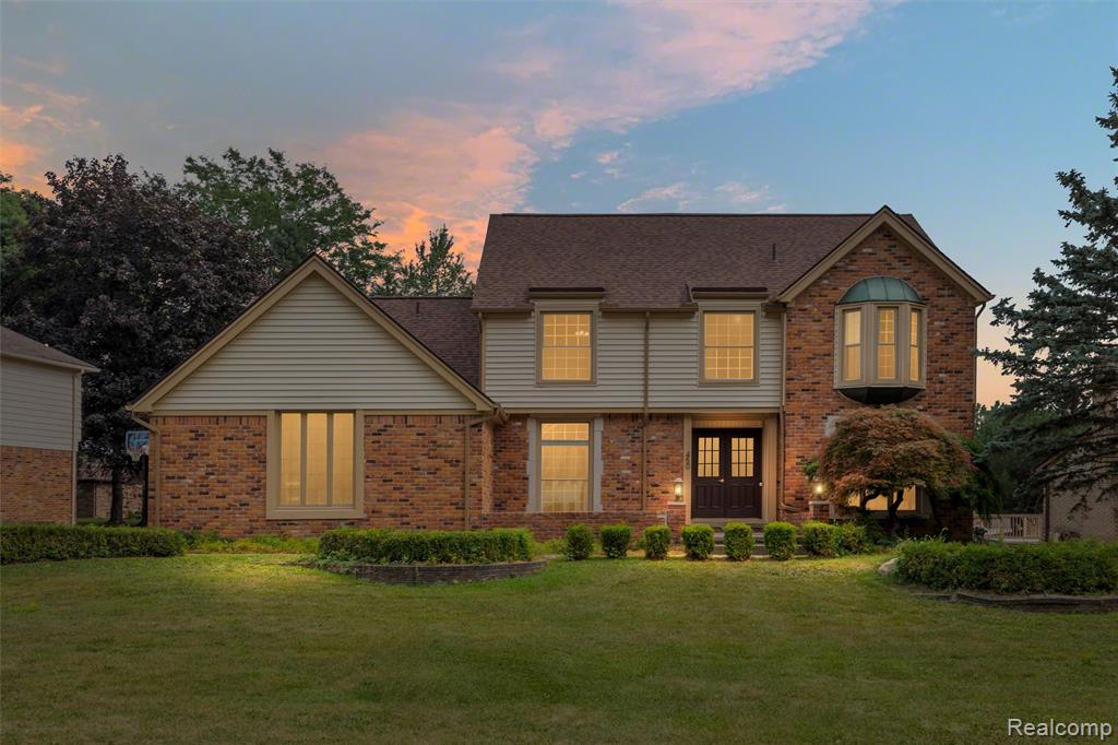 450 Timberline Drive — photo