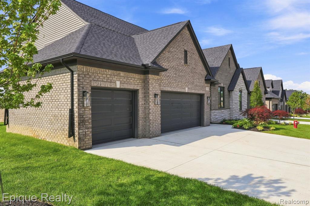 3333 Cornerstone Drive 68 — photo