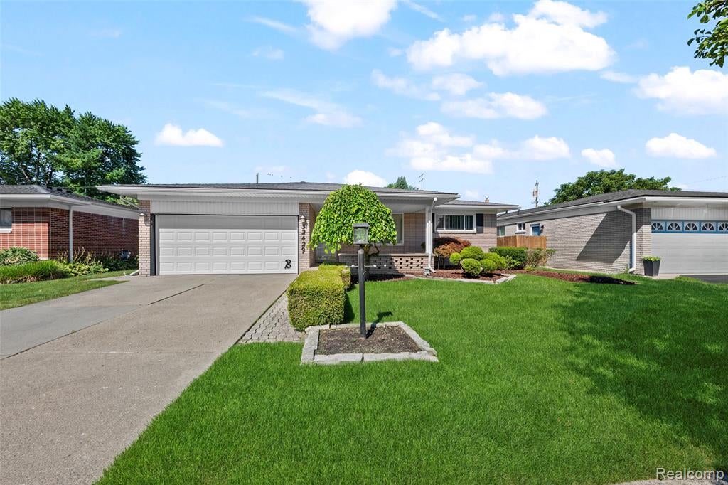 32429 Whitley Circle — photo