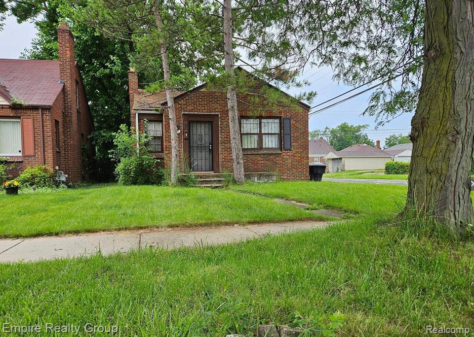 9665 Coyle Street — photo