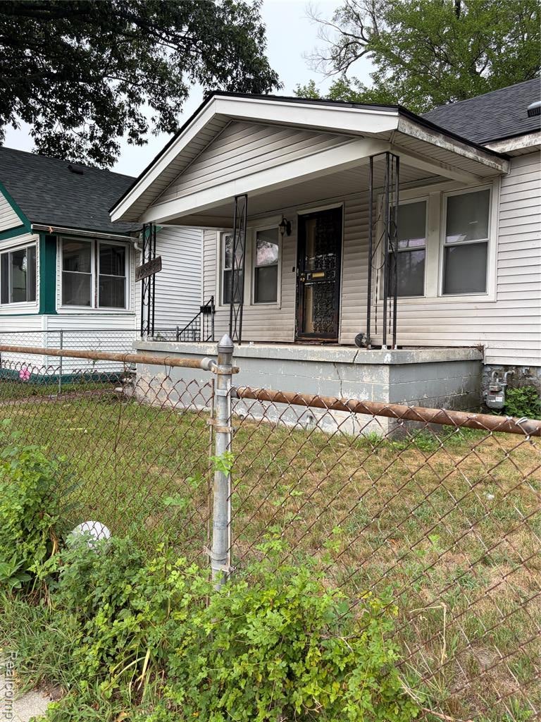 15845 Alden Street — photo