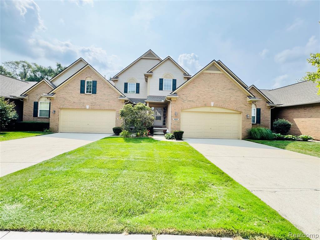 8055 Springdale Drive — photo