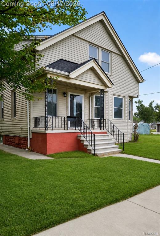 5012 Fischer Street — photo