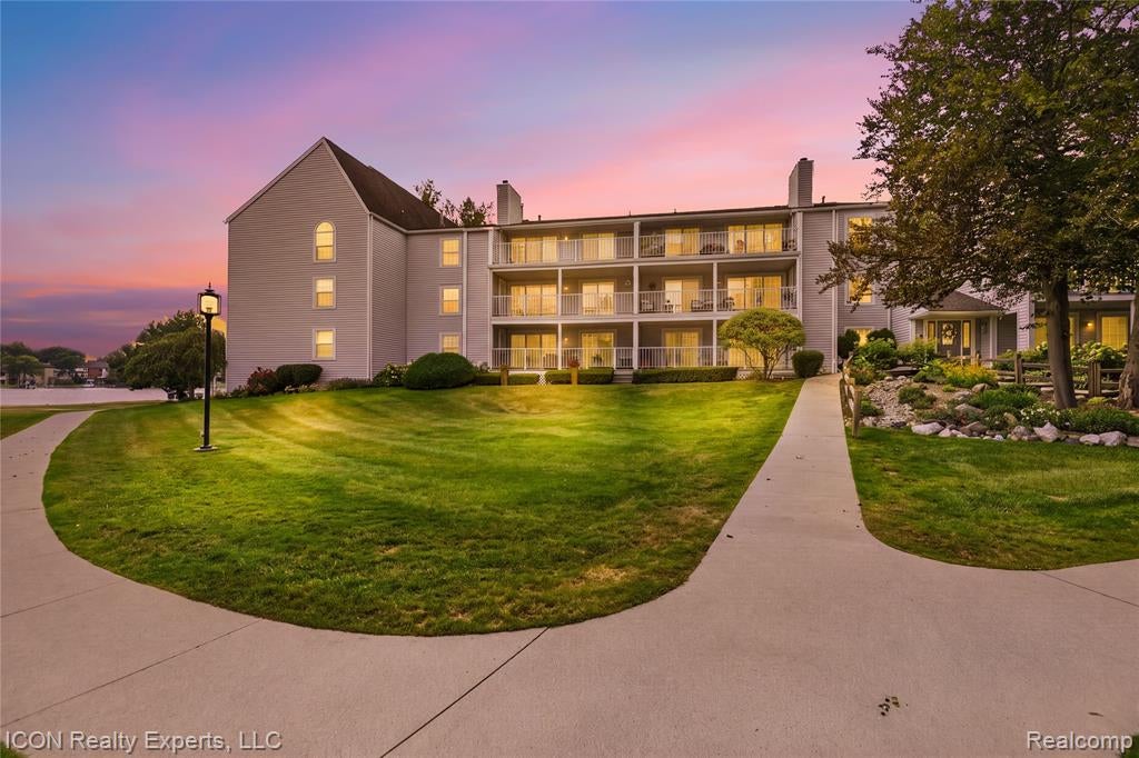 3559 Port Cove Drive 27 — photo