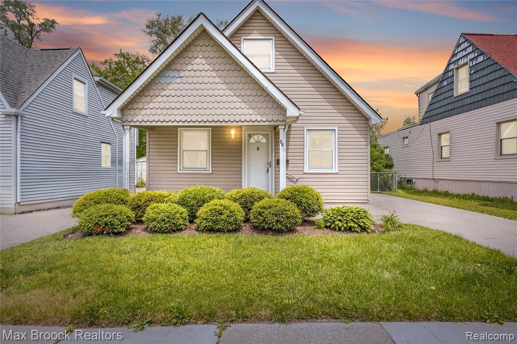 84 W Browning Avenue — photo