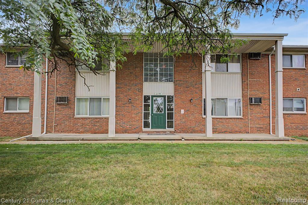 6335 Pelham Road — photo