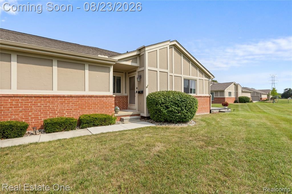 18515 Brookside Lane 16 — photo