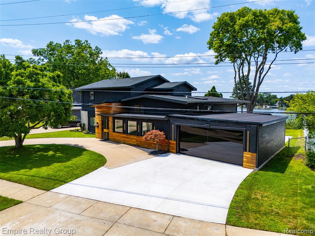 53 Potter Drive — photo