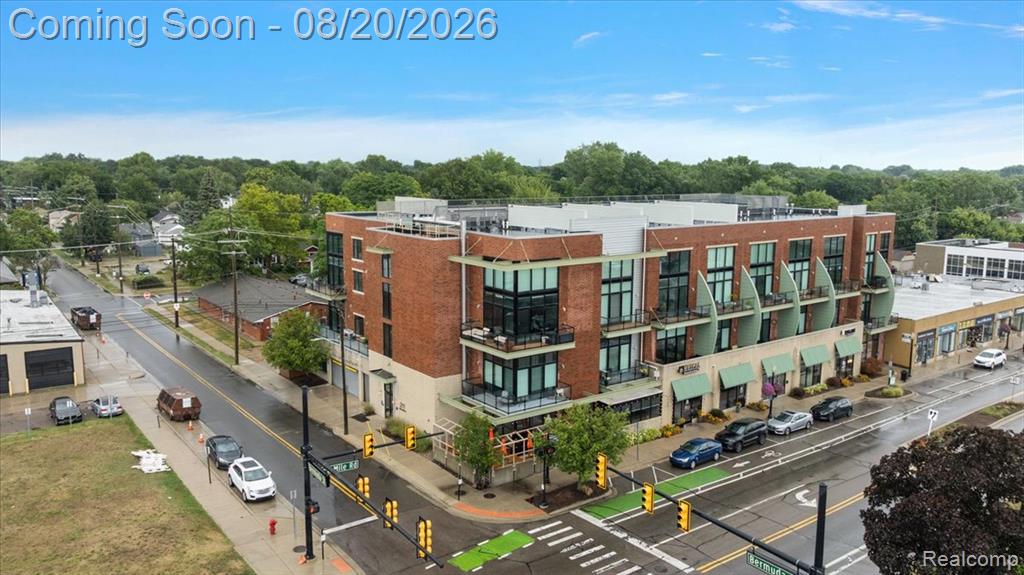 211 E 9 Mile Road 213 — photo