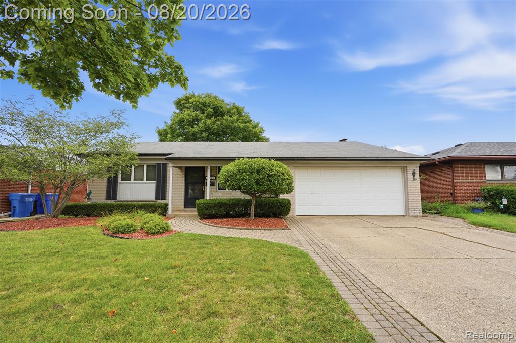 4427 Burssens Drive — photo