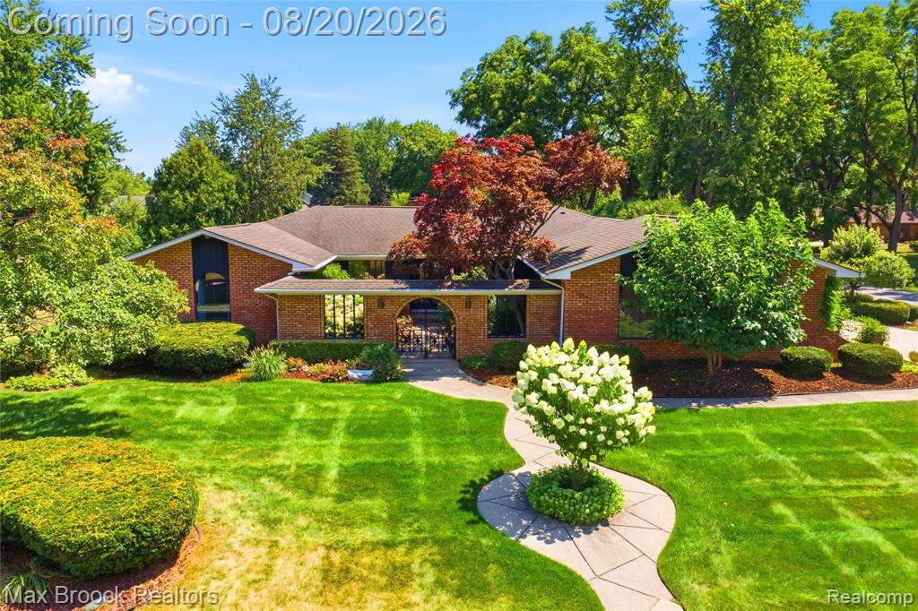 53214 Bancroft Drive — photo