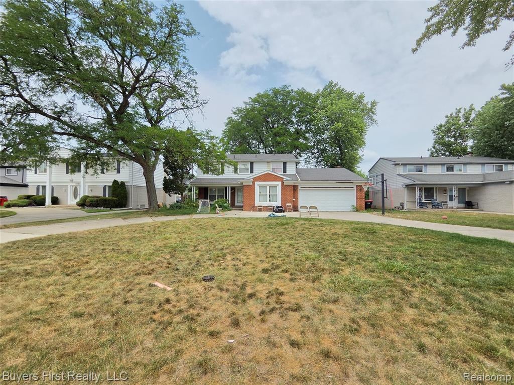 17150 Hilton Street — photo
